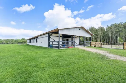 19921 Skyhawk Lane The Acreage FL 33470