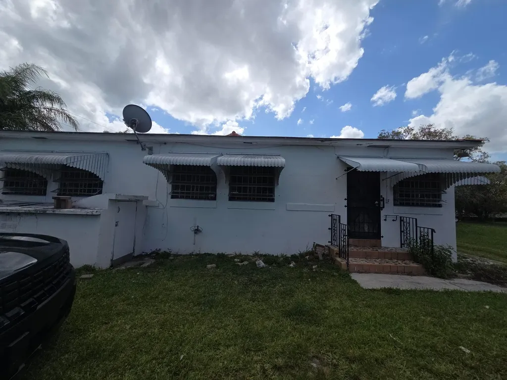 145 SW 3rd Avenue Florida City FL 33034