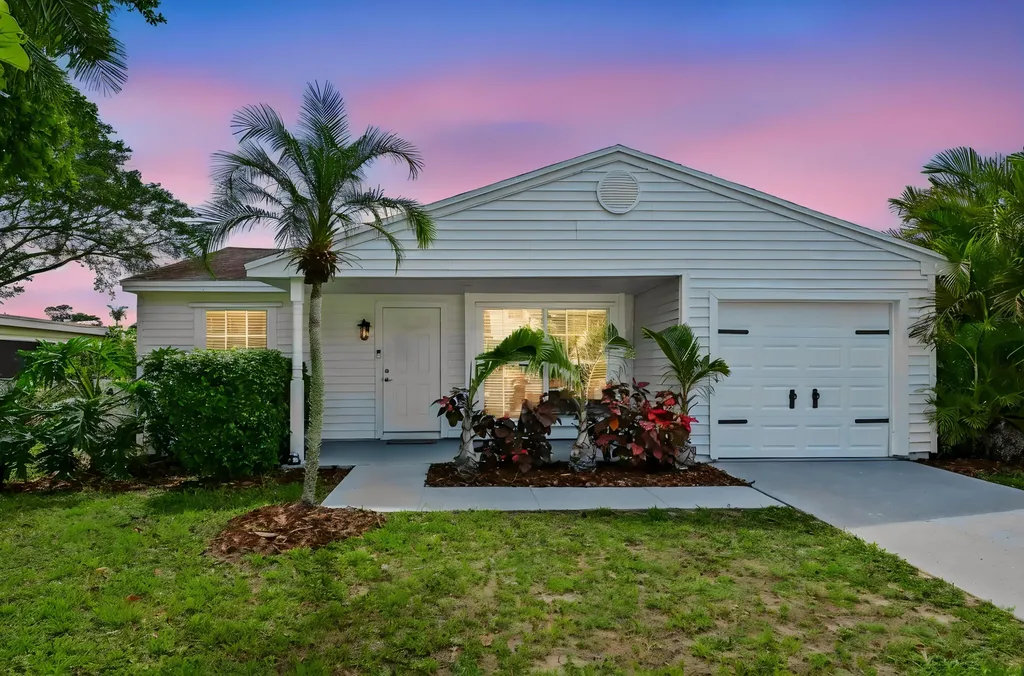 5372 Courtney Circle Boynton Beach FL 33472