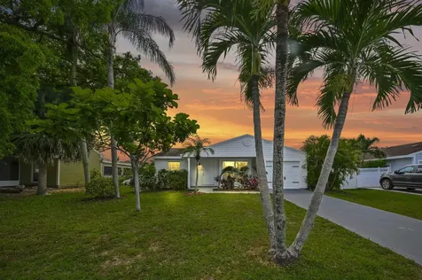 5372 Courtney Circle Boynton Beach FL 33472