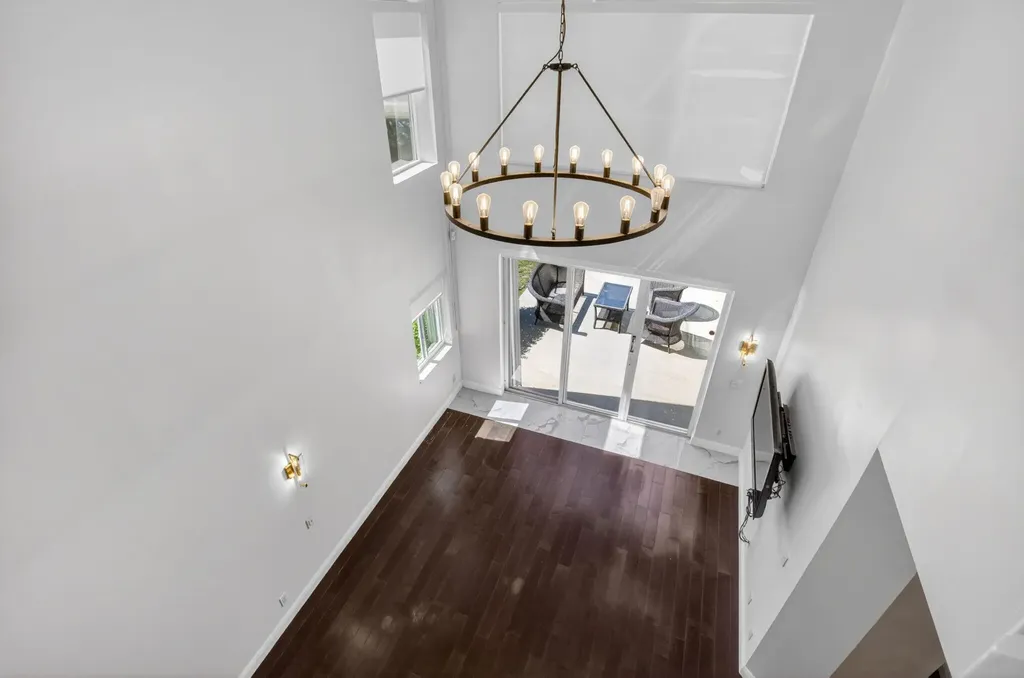 10530 Lake Vista Circle Boca Raton FL 33498