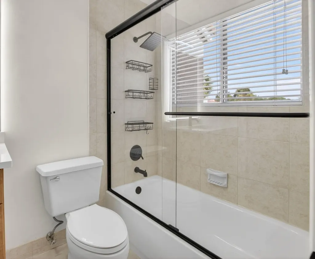 10530 Lake Vista Circle Boca Raton FL 33498