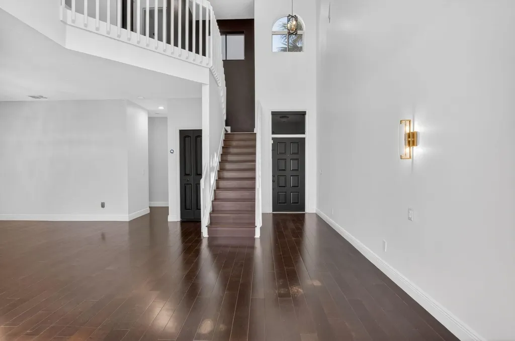 10530 Lake Vista Circle Boca Raton FL 33498