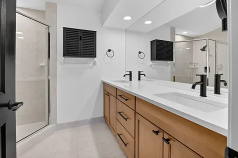 10530 Lake Vista Circle Boca Raton FL 33498