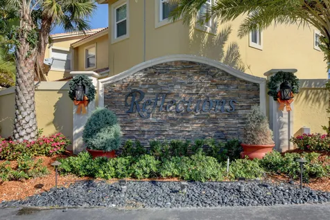 10530 Lake Vista Circle Boca Raton FL 33498
