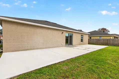 1932 SW Lennox Street Port St Lucie FL 34953