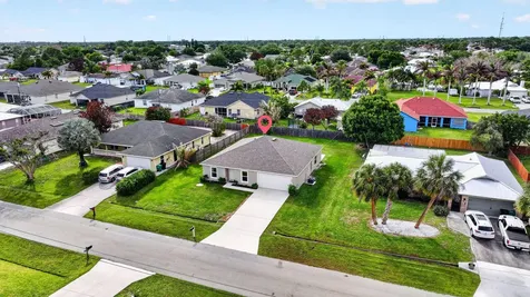 1932 SW Lennox Street Port St Lucie FL 34953