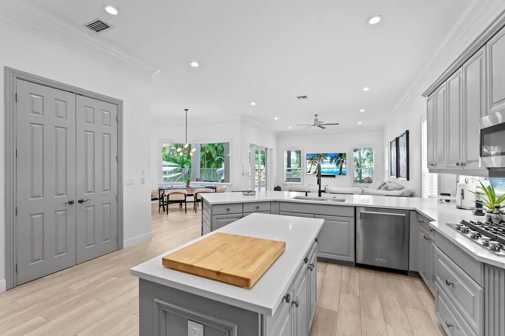 12442 Equine Lane Wellington FL 33414