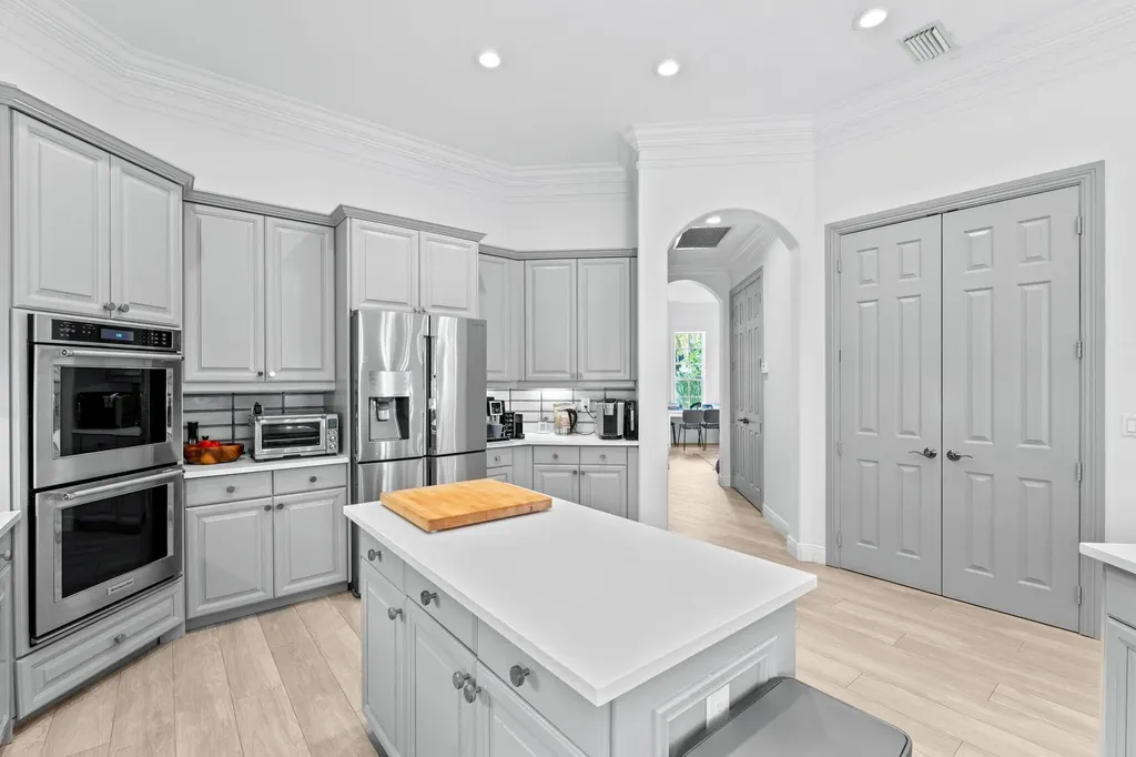12442 Equine Lane Wellington FL 33414