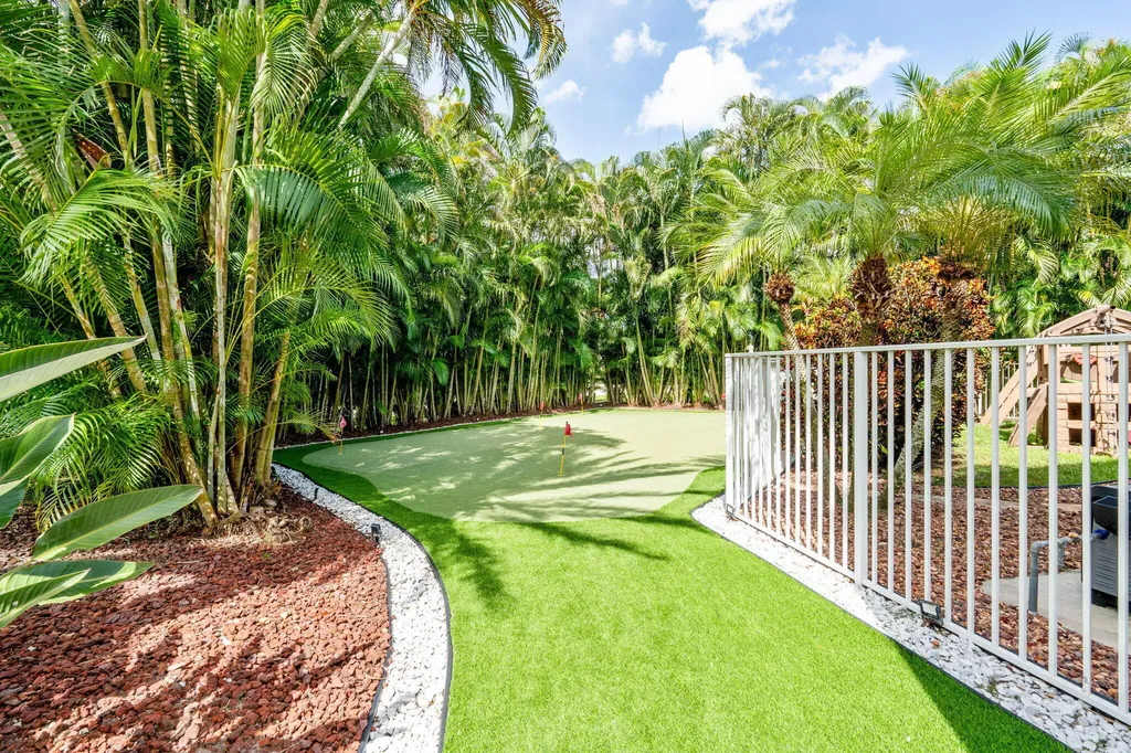 12442 Equine Lane Wellington FL 33414