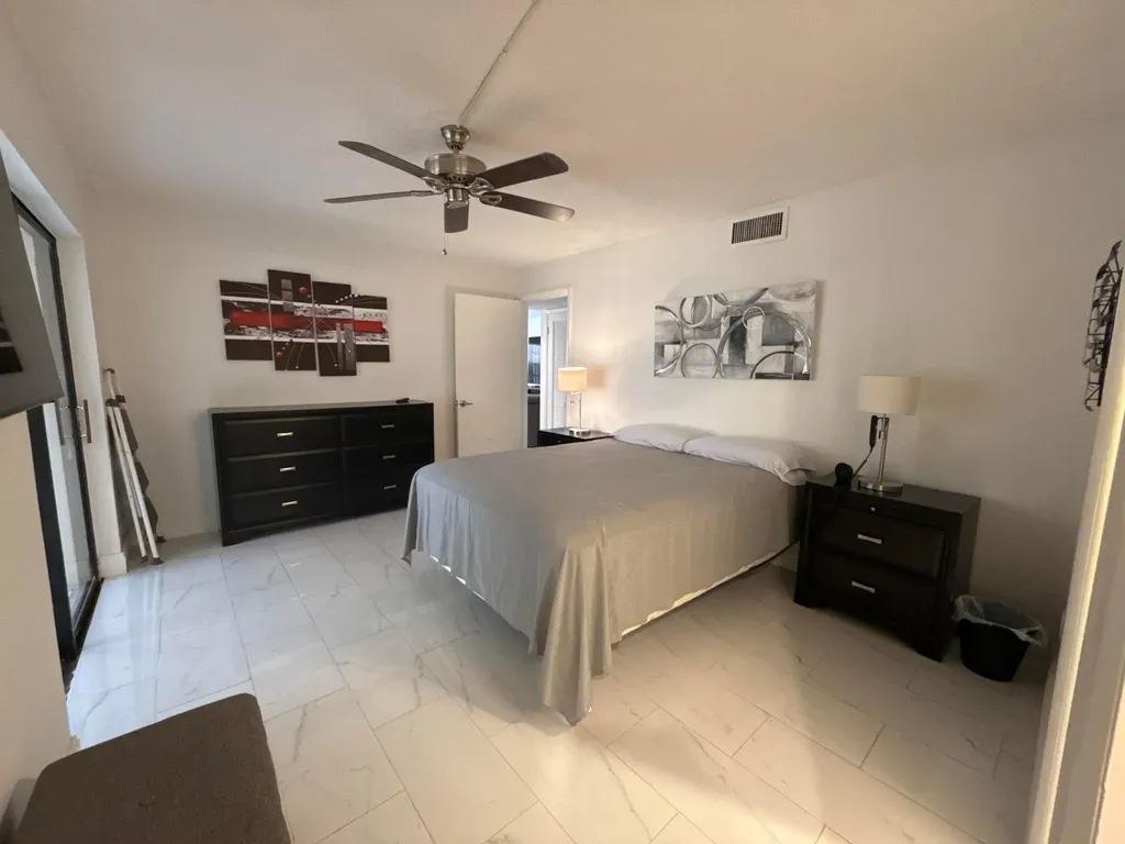 106 Piedmont C Delray Beach FL 33484
