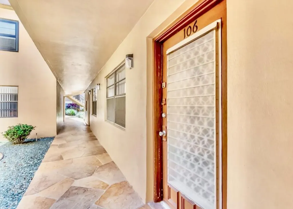 106 Piedmont C Delray Beach FL 33484