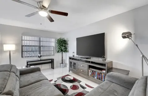 106 Piedmont C Delray Beach FL 33484