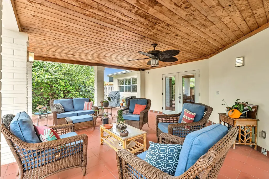 137 Auburn Drive Lake Worth Beach FL 33460