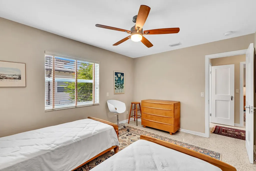 137 Auburn Drive Lake Worth Beach FL 33460