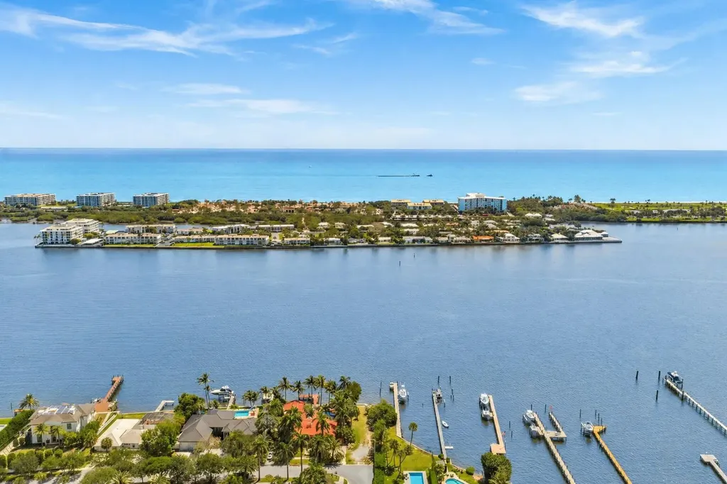 137 Auburn Drive Lake Worth Beach FL 33460