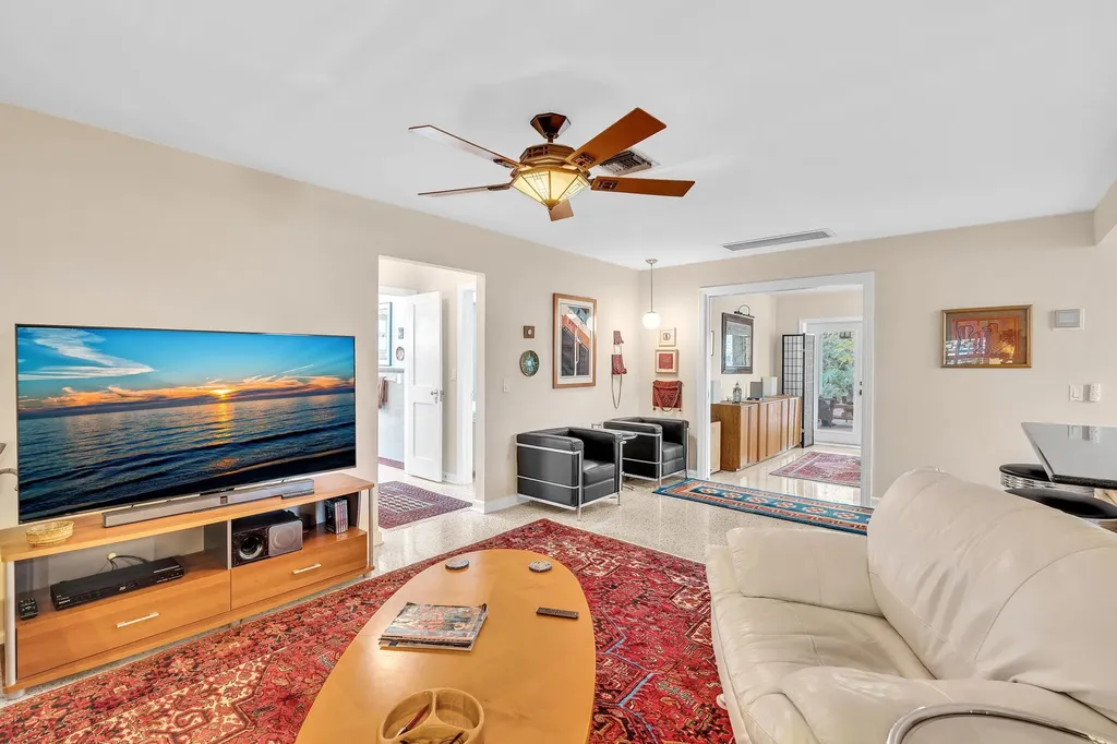 137 Auburn Drive Lake Worth Beach FL 33460