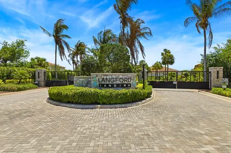 2465 NE Evinrude Circle Jensen Beach FL 34957