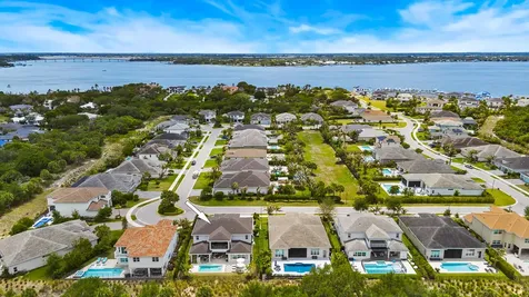 2465 NE Evinrude Circle Jensen Beach FL 34957