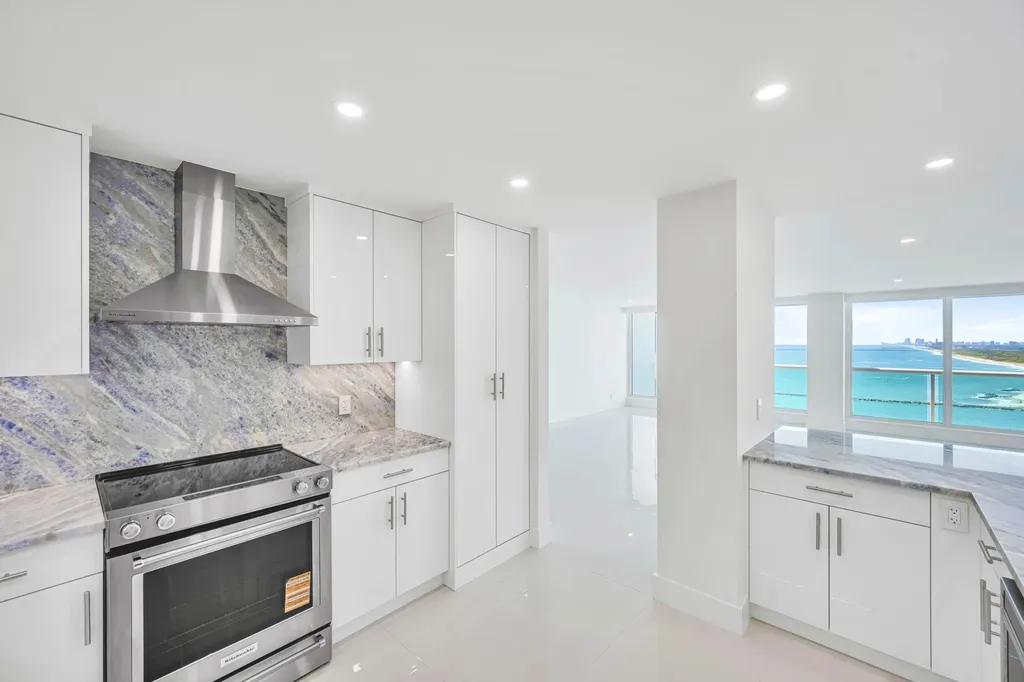 2100 S Ocean Lane Fort Lauderdale FL 33316