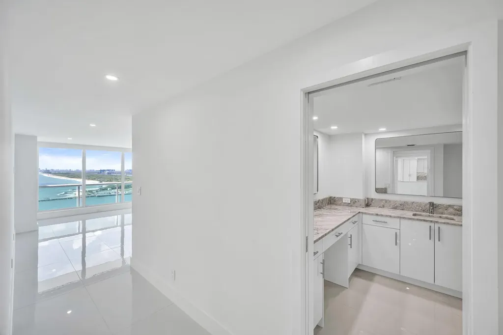 2100 S Ocean Lane Fort Lauderdale FL 33316