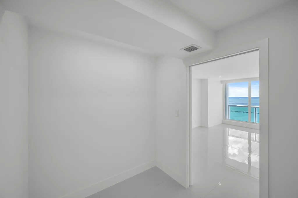 2100 S Ocean Lane Fort Lauderdale FL 33316