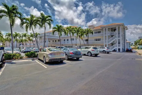 1461 S Ocean Boulevard S Lauderdale By The Sea FL 33062