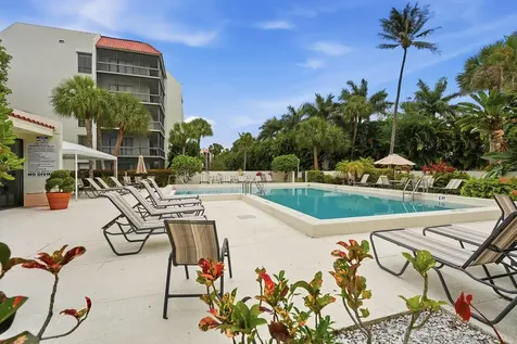 3050 Presidential Way West Palm Beach FL 33401