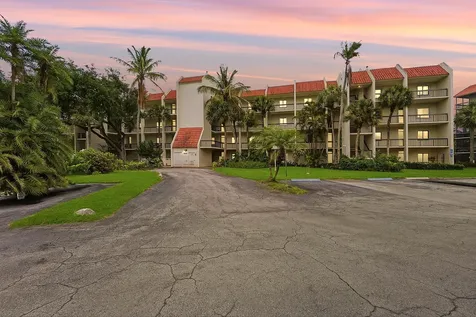 3050 Presidential Way West Palm Beach FL 33401