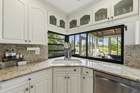 8015 SE Trenton Avenue Hobe Sound FL 33455