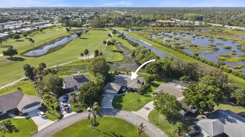8015 SE Trenton Avenue Hobe Sound FL 33455