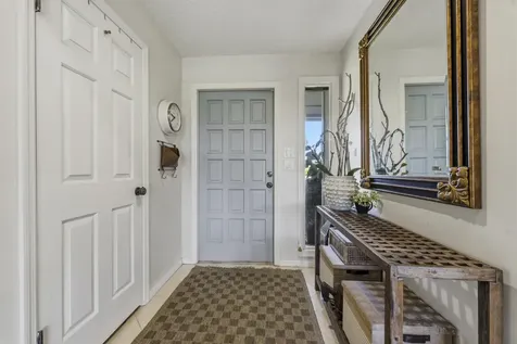 8015 SE Trenton Avenue Hobe Sound FL 33455