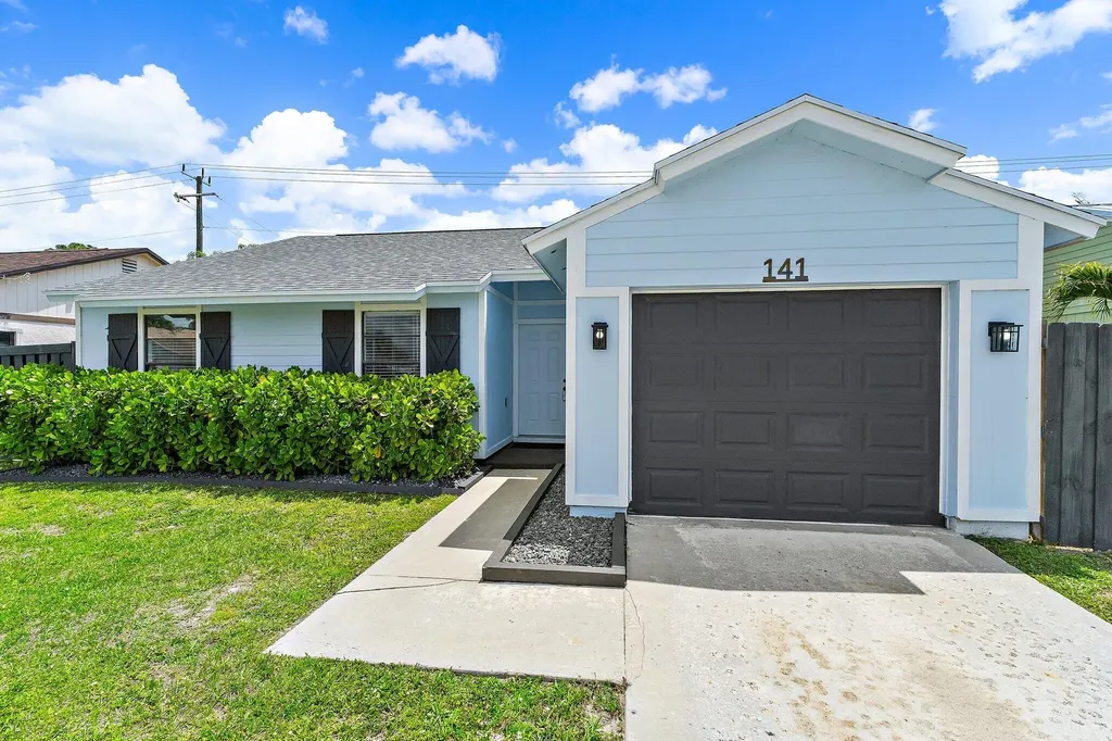 141 Rosewood Circle Jupiter FL 33458
