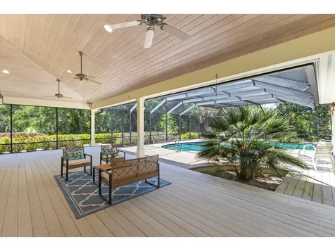 230 Oak Hammock Court SW Vero Beach FL 32962