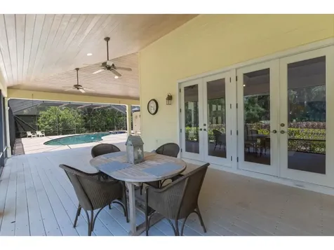 230 Oak Hammock Court SW Vero Beach FL 32962