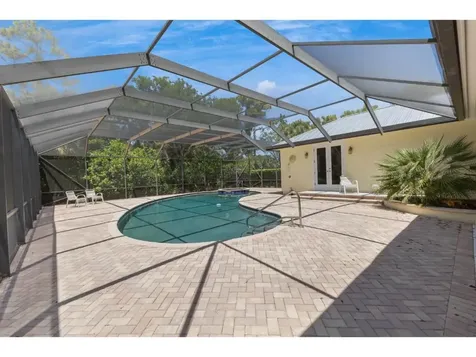230 Oak Hammock Court SW Vero Beach FL 32962