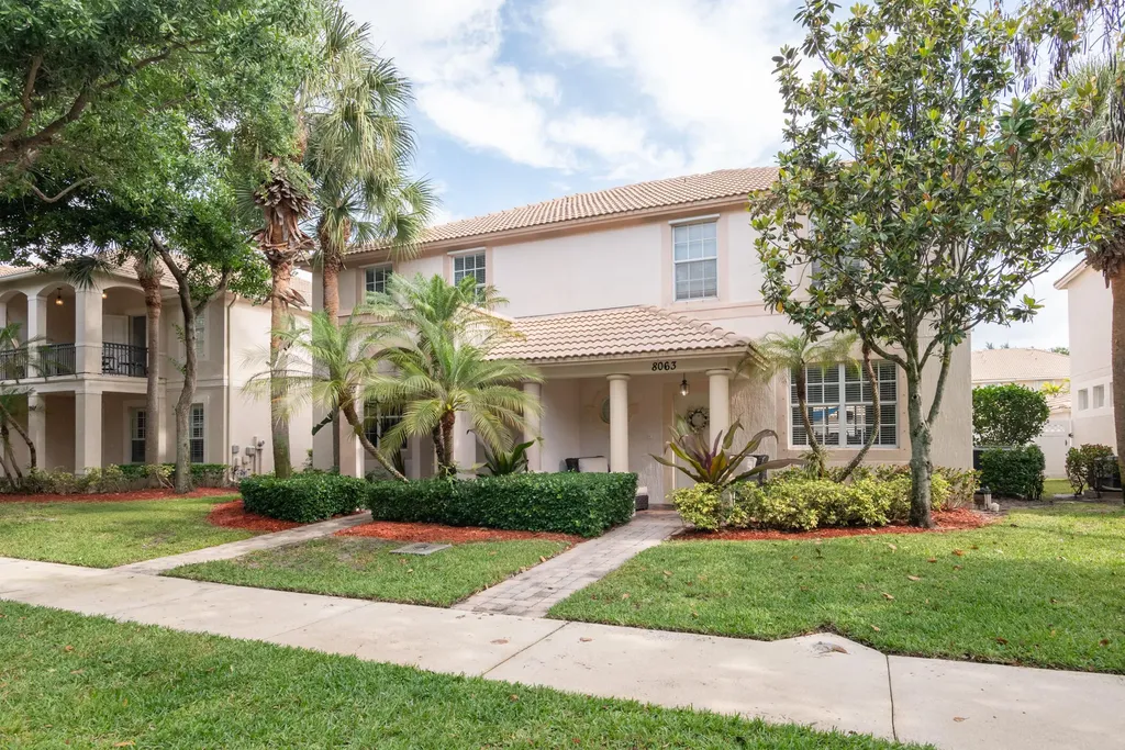 8065 Murano Circle Palm Beach Gardens FL 33418