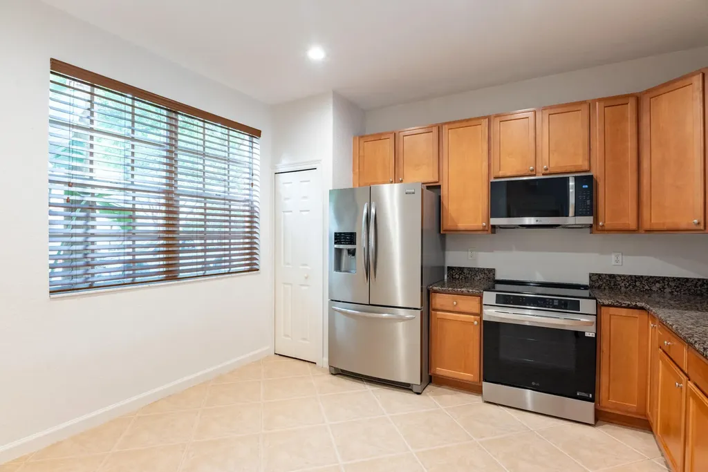 8065 Murano Circle Palm Beach Gardens FL 33418