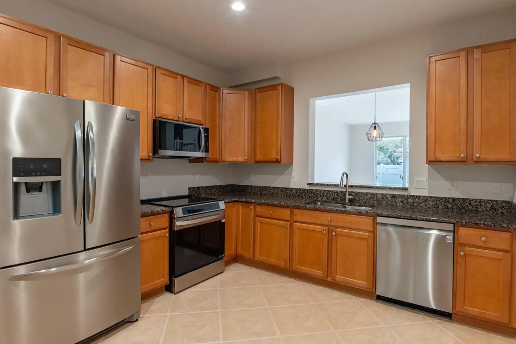 8065 Murano Circle Palm Beach Gardens FL 33418