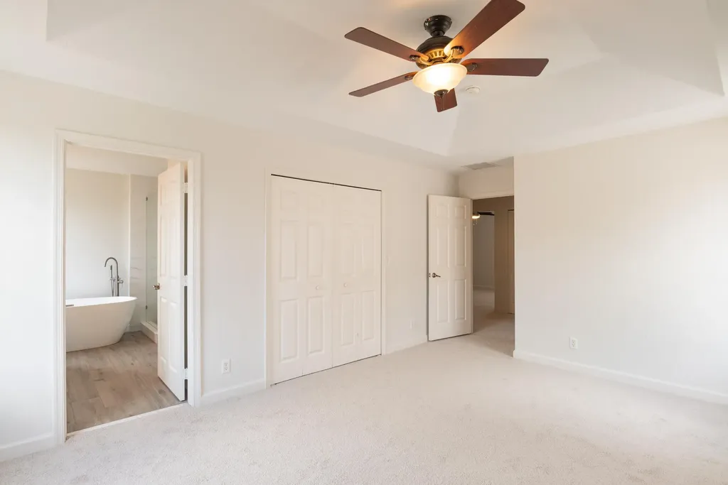 8065 Murano Circle Palm Beach Gardens FL 33418