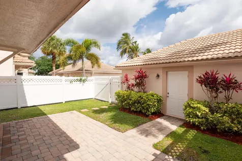 8065 Murano Circle Palm Beach Gardens FL 33418