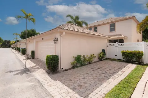 8065 Murano Circle Palm Beach Gardens FL 33418