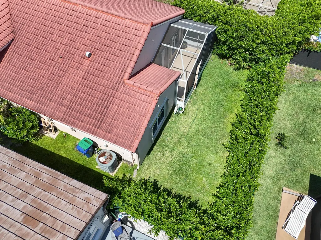5563 NW 125th Terrace Coral Springs FL 33076
