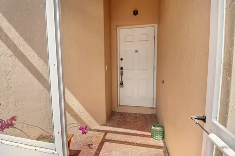 5563 NW 125th Terrace Coral Springs FL 33076