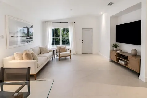 5563 NW 125th Terrace Coral Springs FL 33076