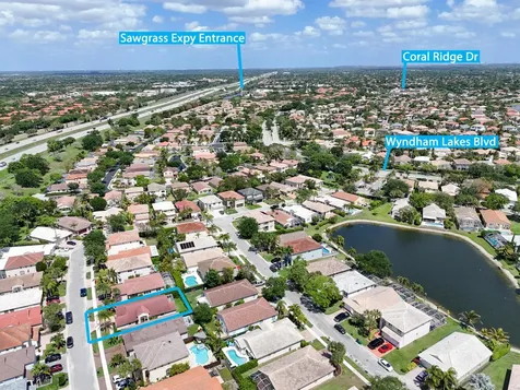 5563 NW 125th Terrace Coral Springs FL 33076