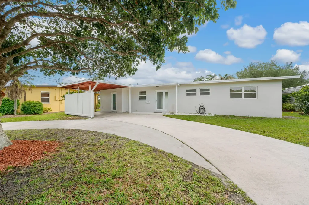 3041 SE Morningside Boulevard Port St Lucie FL 34952