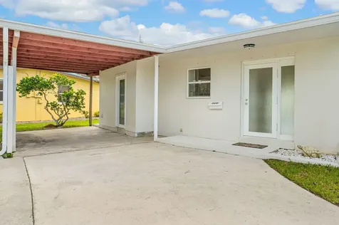 3041 SE Morningside Boulevard Port St Lucie FL 34952