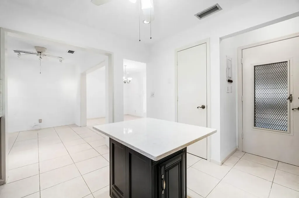 10120 Eaglewood Terrace Boynton Beach FL 33436