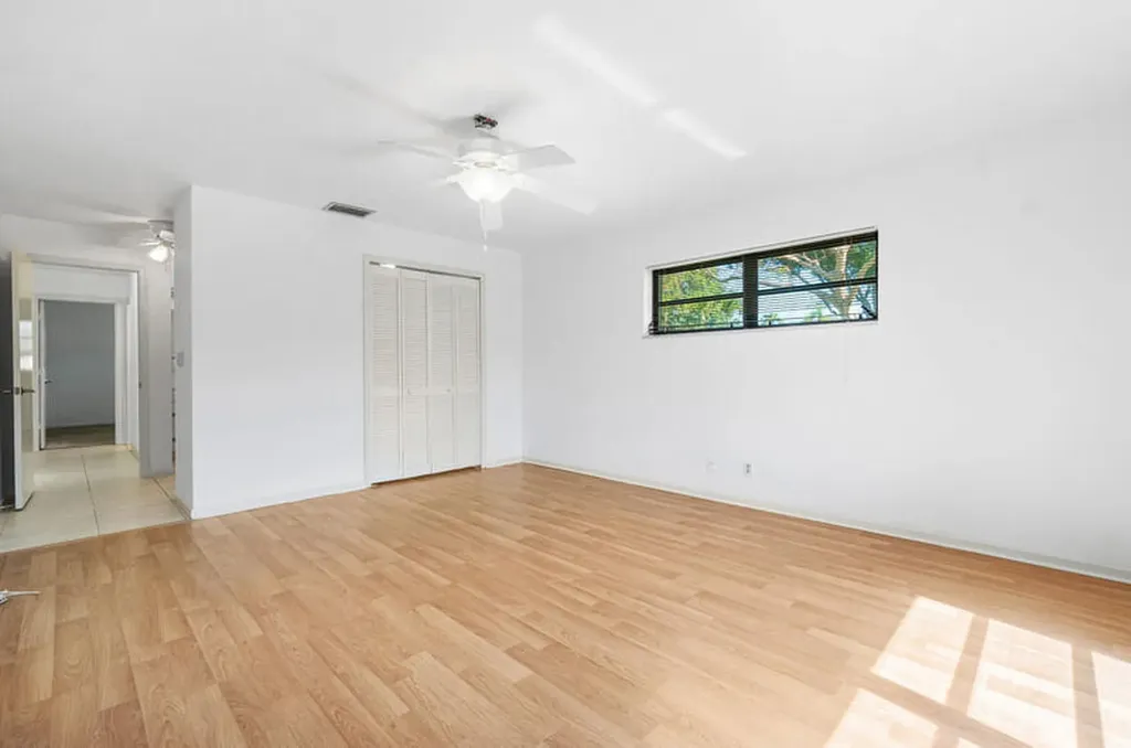 10120 Eaglewood Terrace Boynton Beach FL 33436